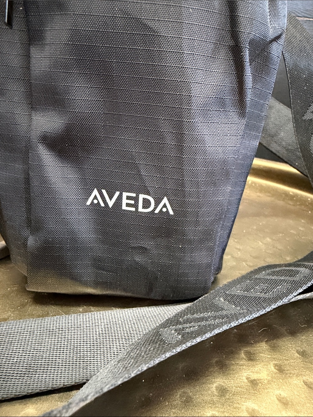 AVEDA Sling-Black Ripstop Drawstring Bag - Picture 2 of 11